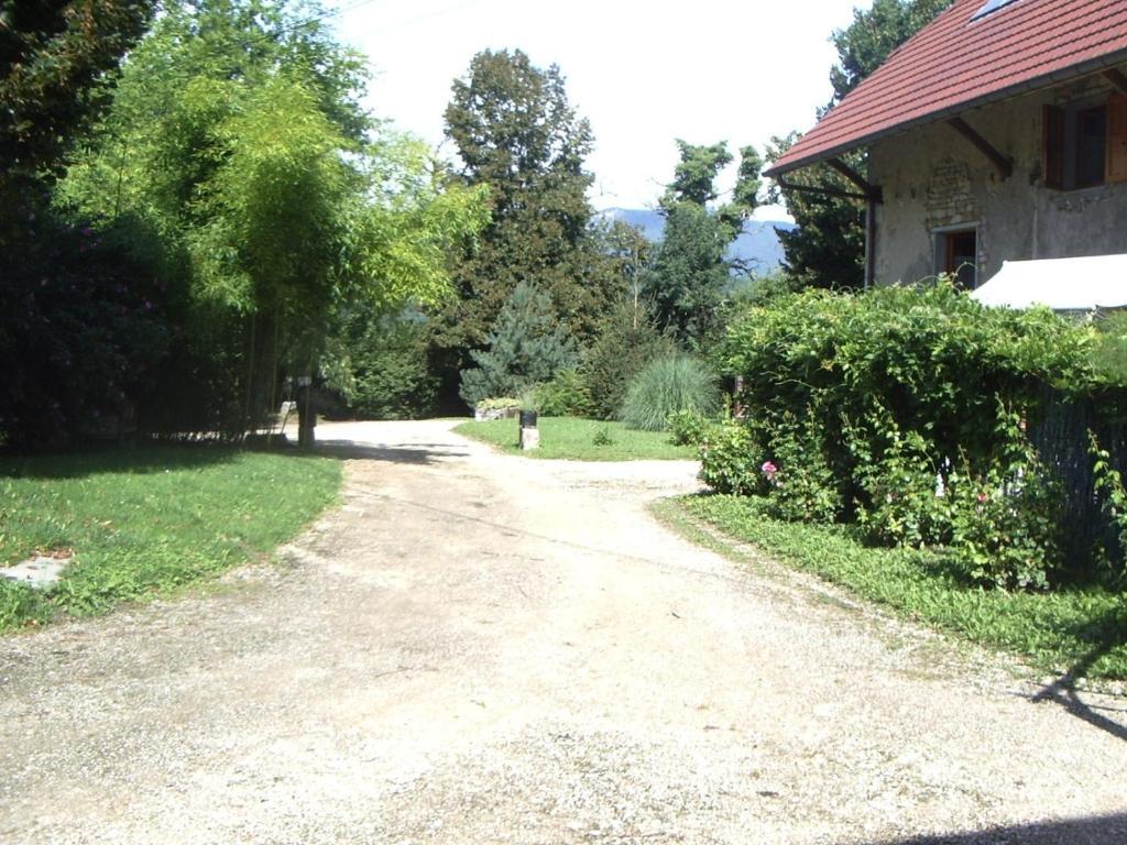 Chambres D 'Hotes "Au Vieux Pressoir" Belley Exterior photo